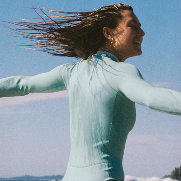 2026 Wallien Womens Nikki Van Dijk Bikini Cut 1mm Front Zip Springsuit Wetsuit 101006 - Aquamarine Gradient